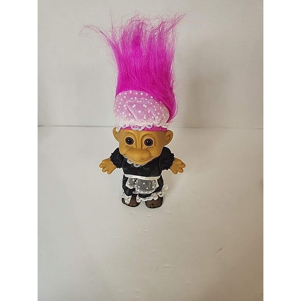 Russ Troll Maid with Pink Hair 5"